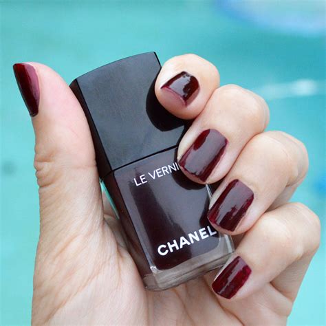 le vernis chanel rouge noir|best chanel nail polish colors.